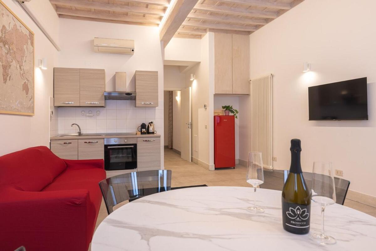 Strozzi Travel Apartamento